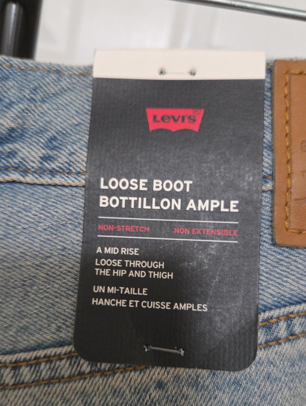 NWT Levi's Loose Boot Bootcut Jeans Broken-In Whiskered Light Wash Denim Rustic - Picture 8 of 11